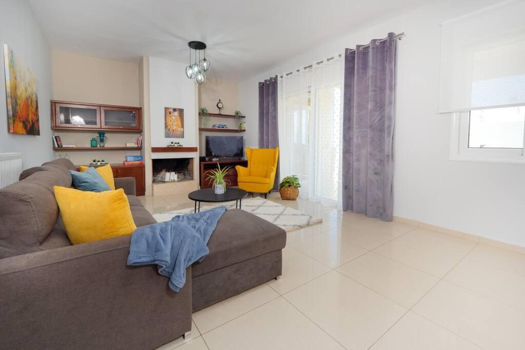 Apartment Gpk Bright & Stylish 4br - Central With Free Parking *